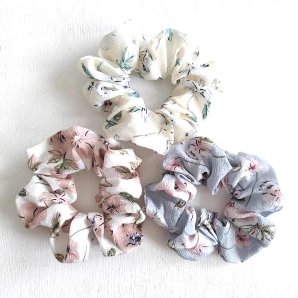 3-Pack Floral Scrunchies